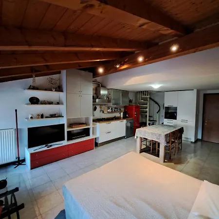 Casa Vacanze S.Tomaso Riva del Garda Exterior photo