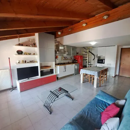 Casa Vacanze S.Tomaso Riva del Garda Exterior photo